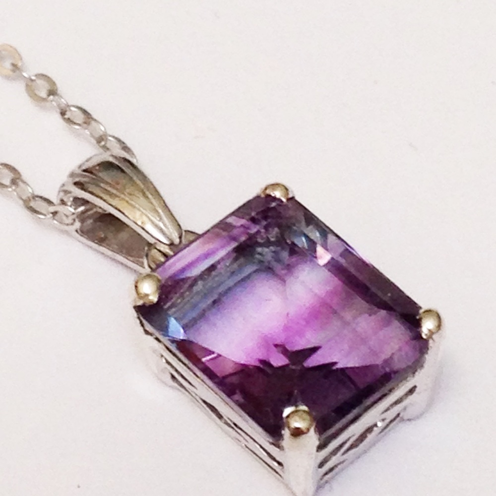 Bi-Color Fluorite Pendant - Picture 2 of 4